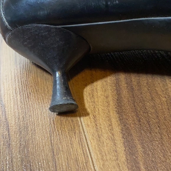 Tod’s kitten heel pebbled pumps - Picture 9 of 9